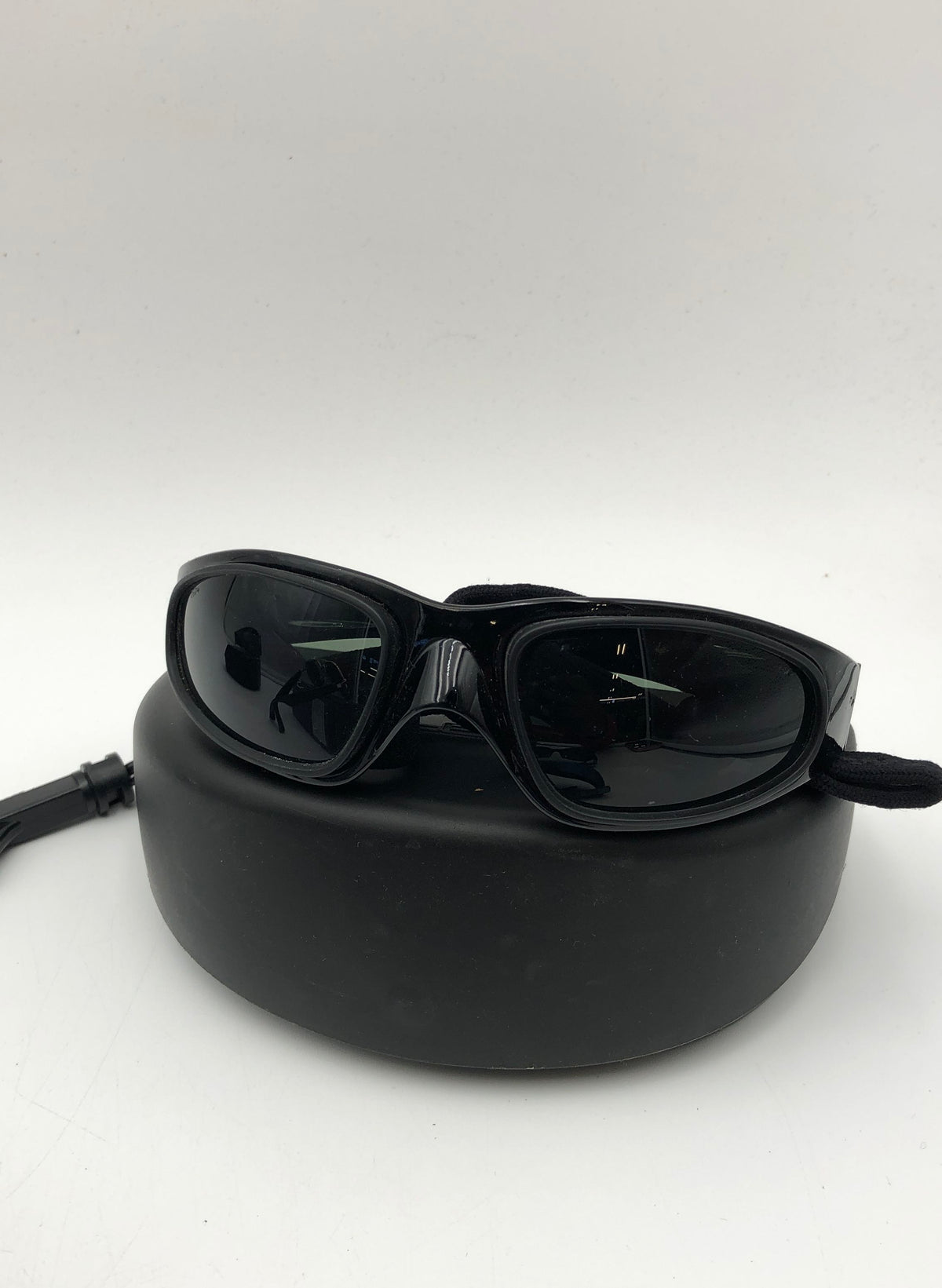 Lot of 8 Women's Sunglasses NWT Akira Smart Glasses Aviator Oversized Variety