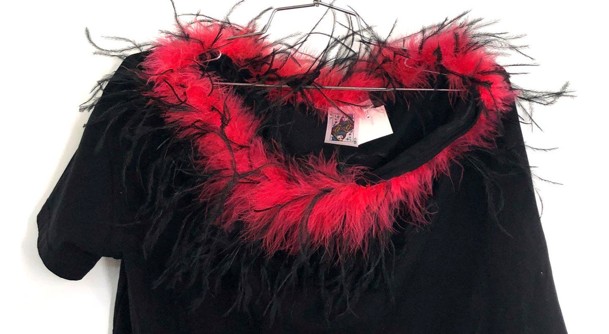 Queen of Hearts Women's Black Red Feather Trim Asymmetric Cropped Shirt XS NWT