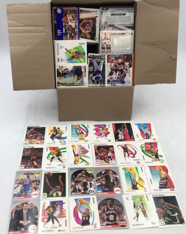 17.2lbs Lot Of Assorted Sports Trading Cards. Medium Box, Unsorted