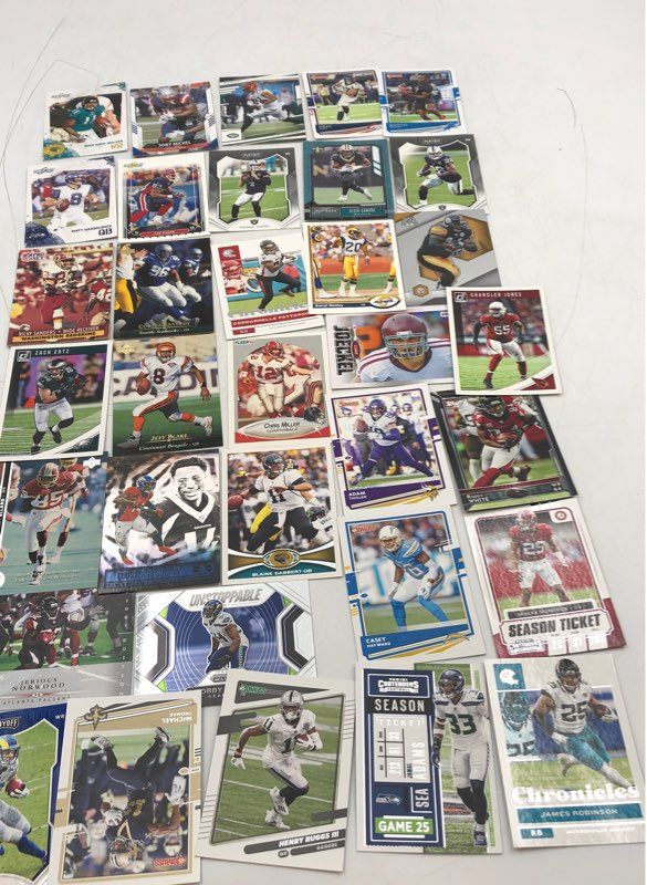 Lot Of Football NFL Cards. Medium Box, Unsorted