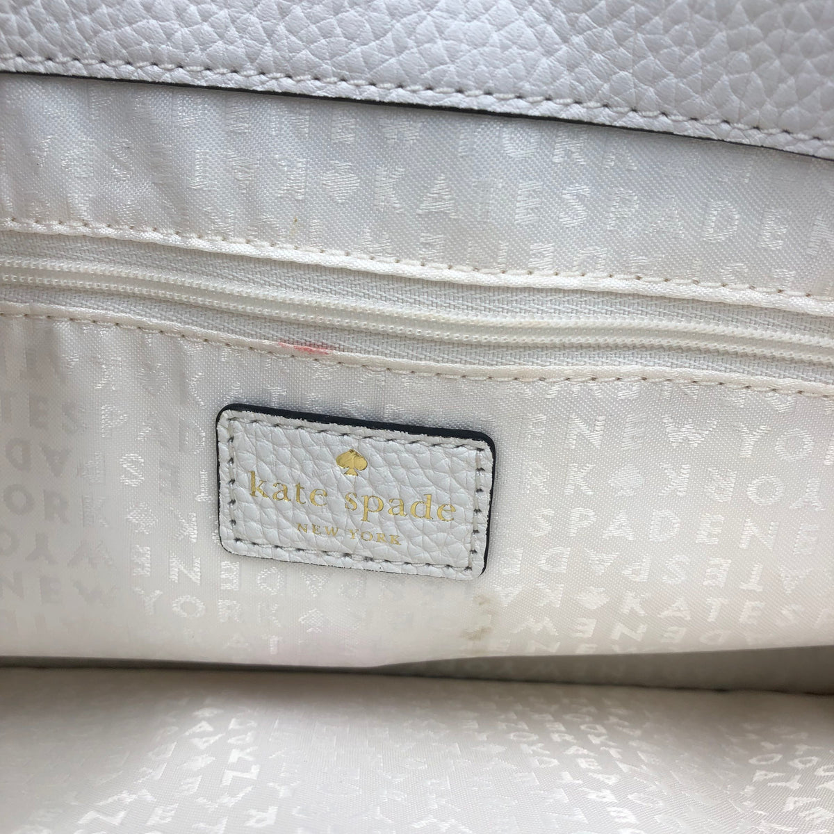 Authentic Kate Spade Women&#39;s White Luxury Leather Crossbody Bag - COA Included