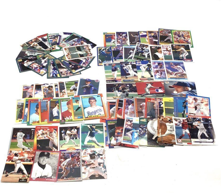 4.1 lbs. Lot Of Leaf Donruss Baseball MLB Cards. Medium Box, Unsorted