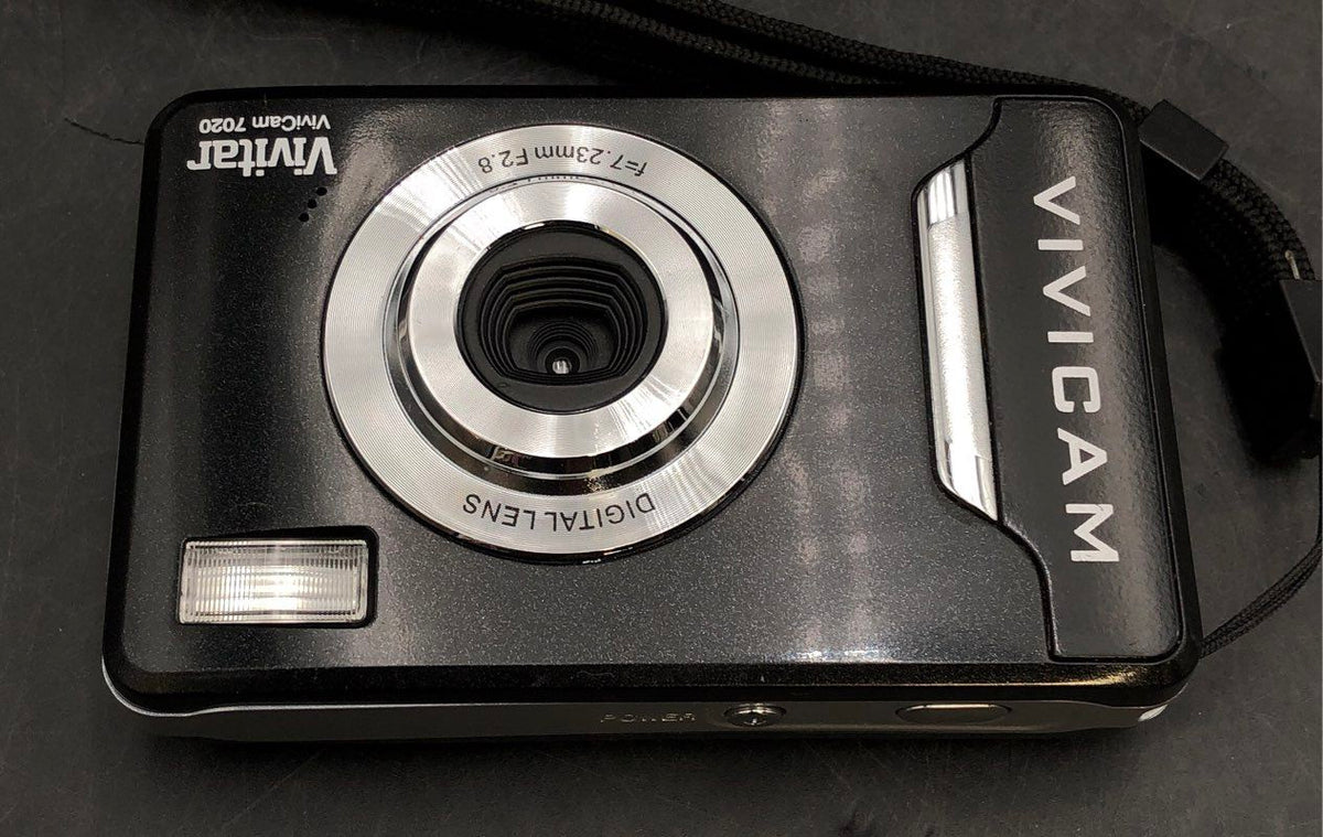 Vivitar ViviCam 7020 7.1 MP Compact Digital Camera