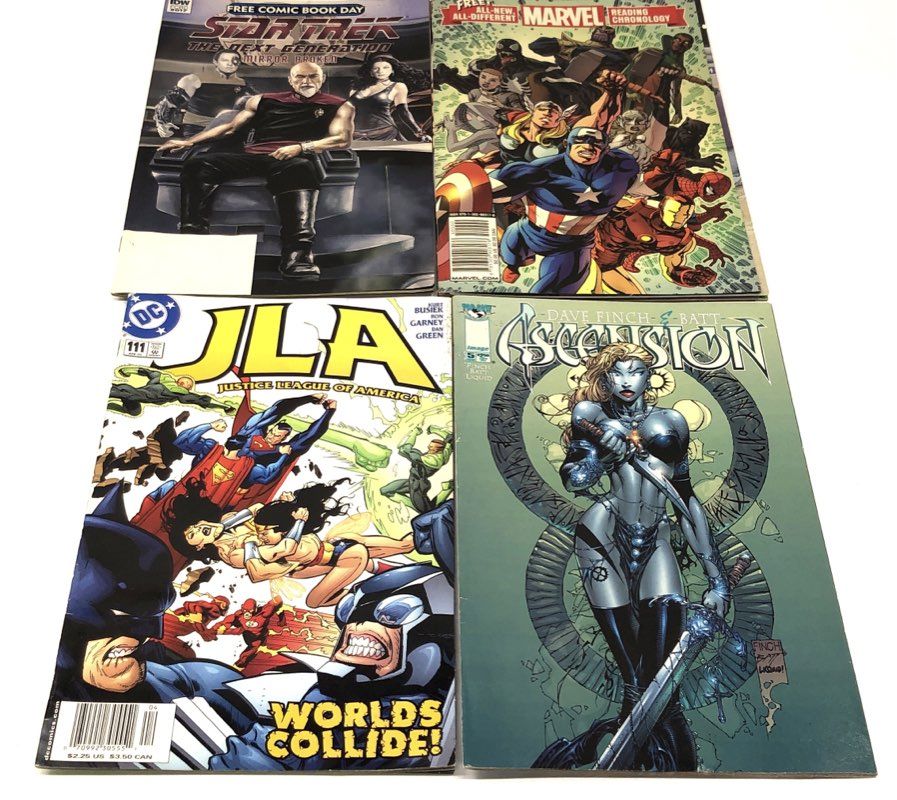 Comic Book Lot Marvel DC Image IDW 1970s-Modern Mixed Superhero 19 Comics