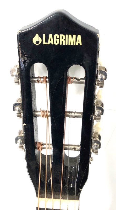 Lagrima Black 6-String Acoustic Guitar With Stand