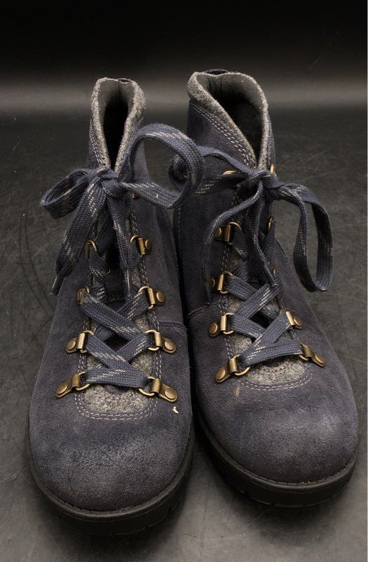 Clarks Women's Blue Booties - Size 9M