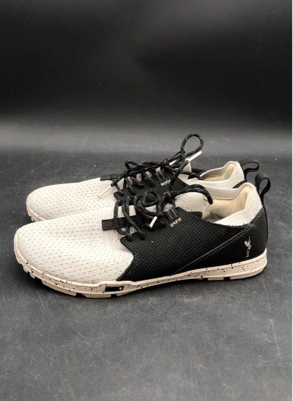 True Linkswear Men's Black White Athletic Shoes - Size 10.5