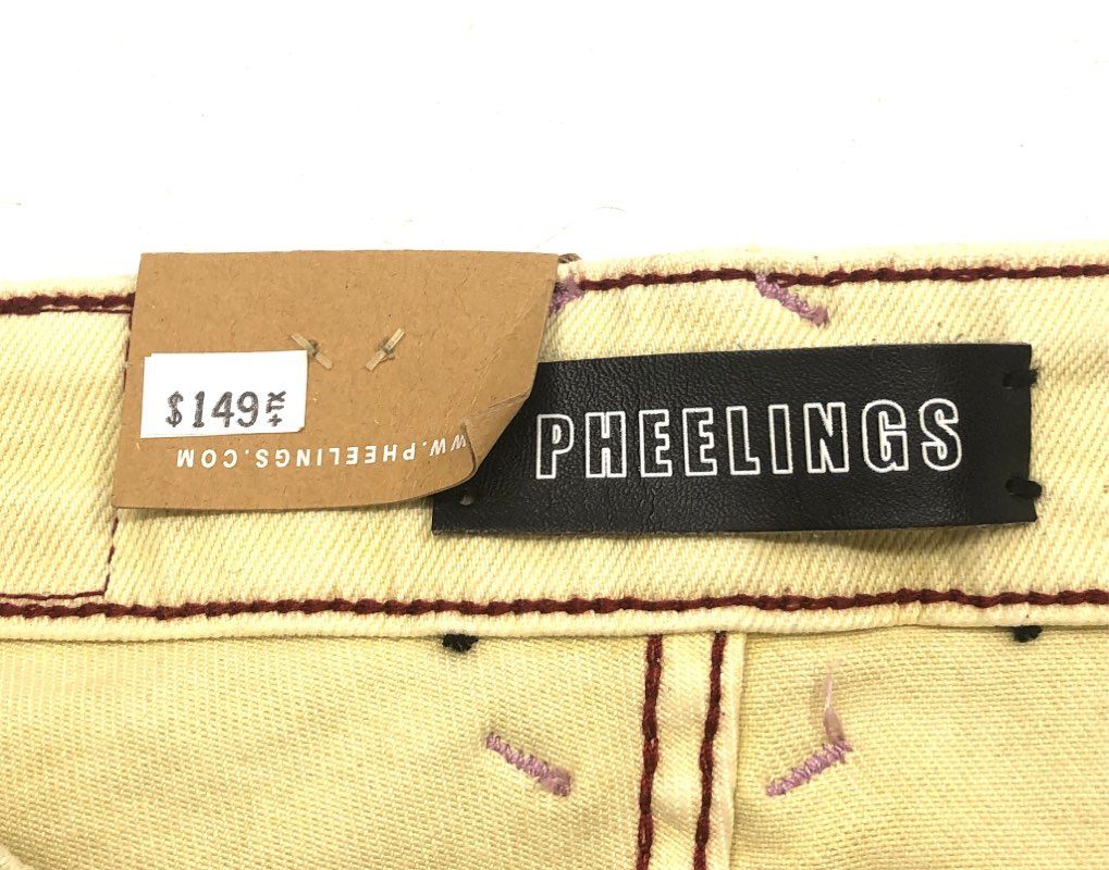 Pheelings Men's Cream Graphic Jeans Gothic Lettering Raw Hem Stretch Sz 34 NWT