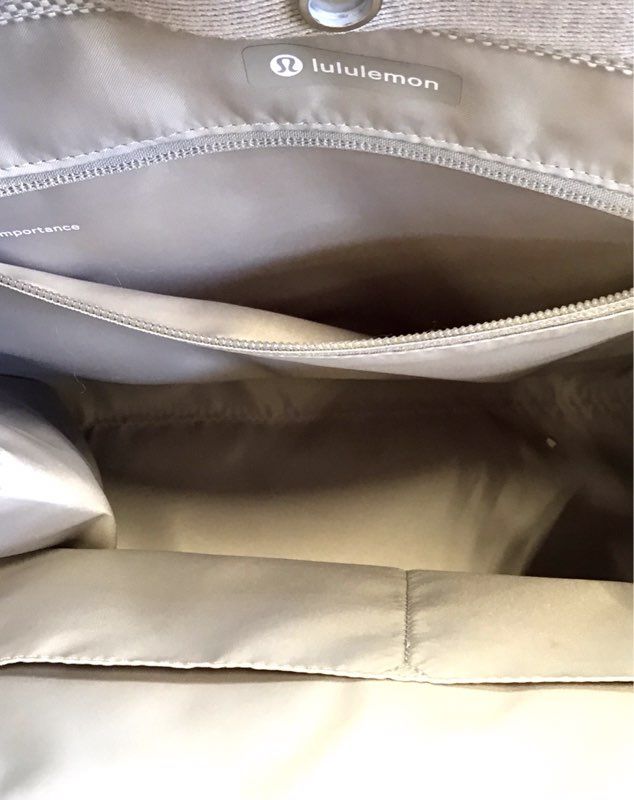 Lululemon White Beige Tote Bag