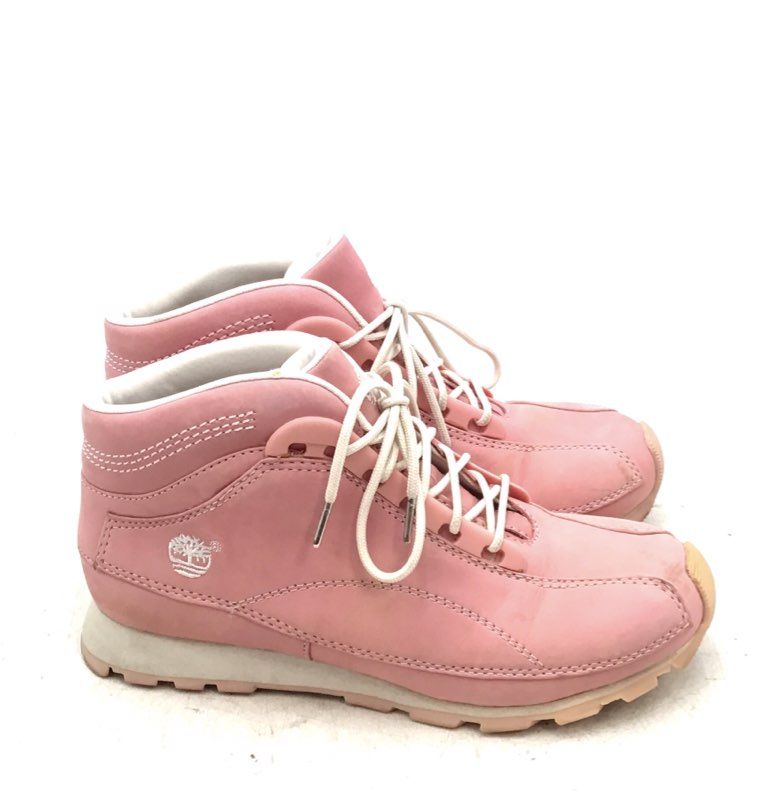 Timberlands Women&#39;s Pink Ankle Boots - Size 6M