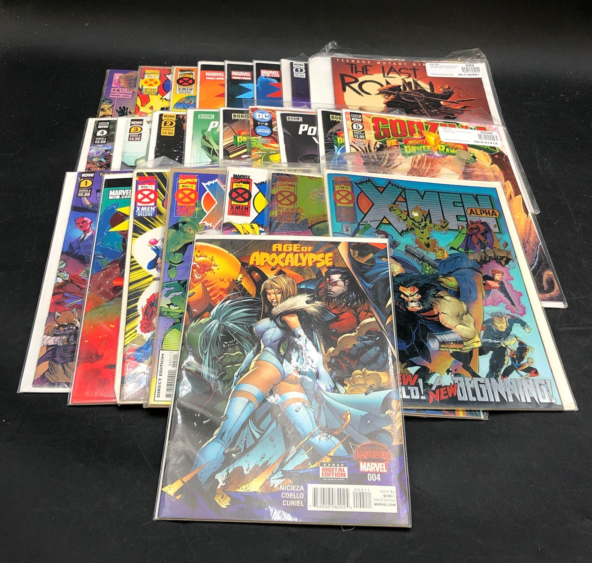 Comic Book Lot Marvel DC IDW Boom 1990s-2020s Superhero 24 Comics