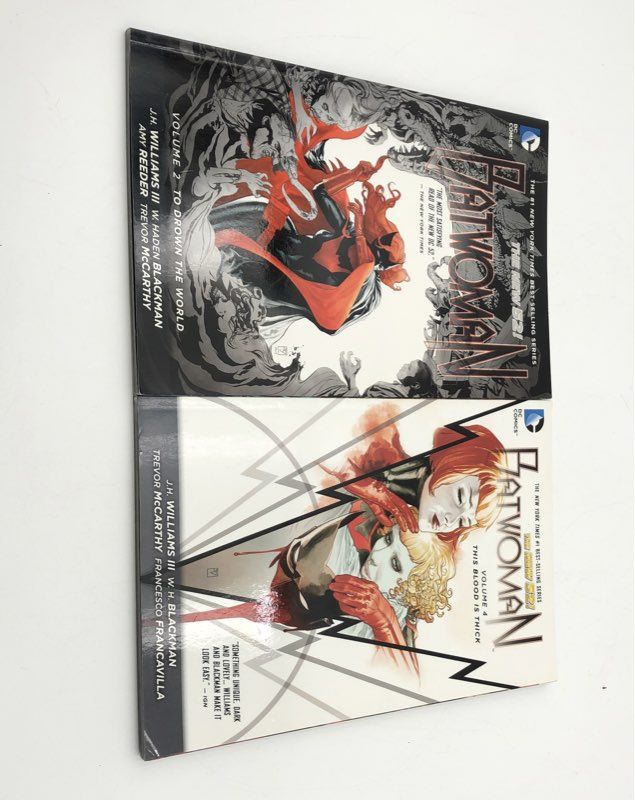 DC Batwoman Graphic Novel TPB Lot & Walt Disney Comics #656 5 Piece Set