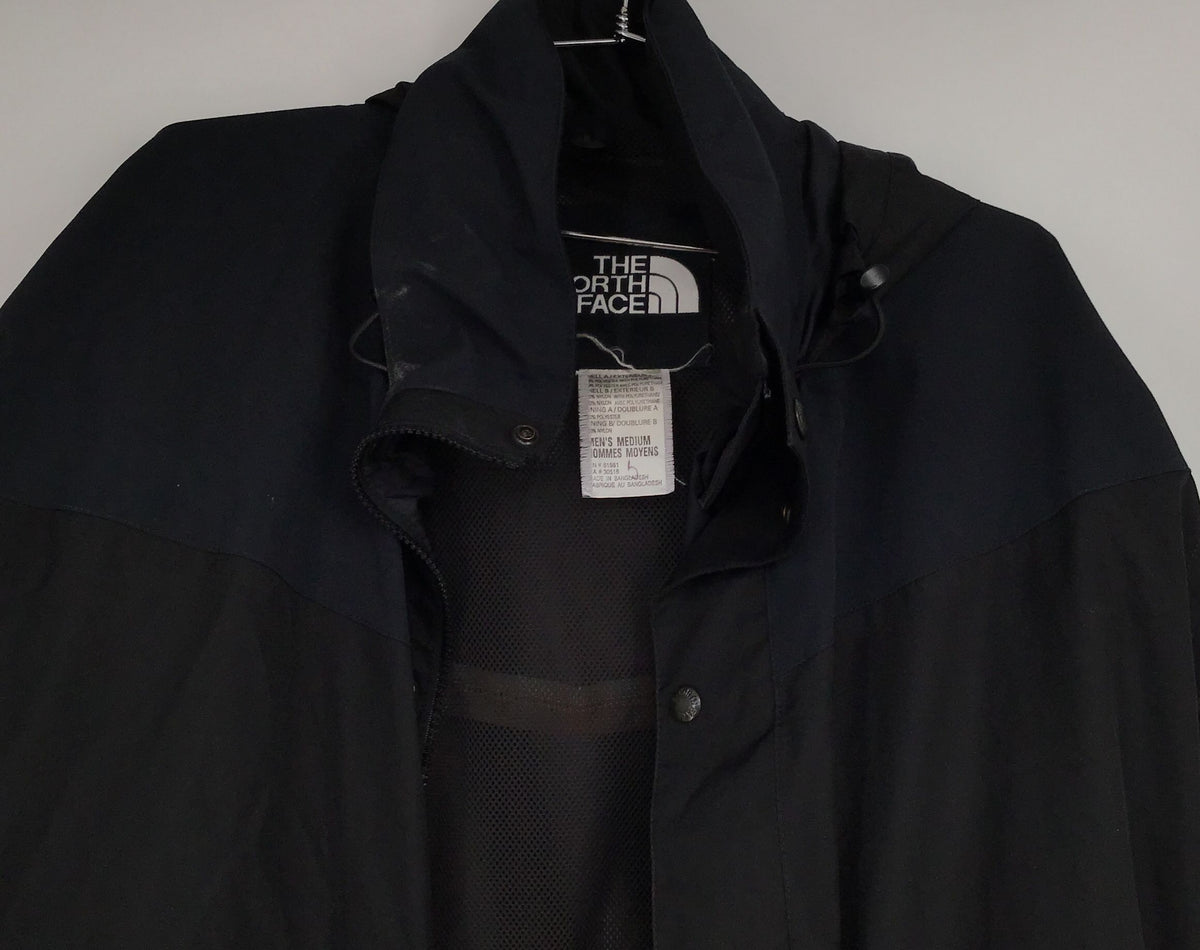 The North Face Men&#39;s Black Hooded Full-Zip Windbreaker Jacket - Size M