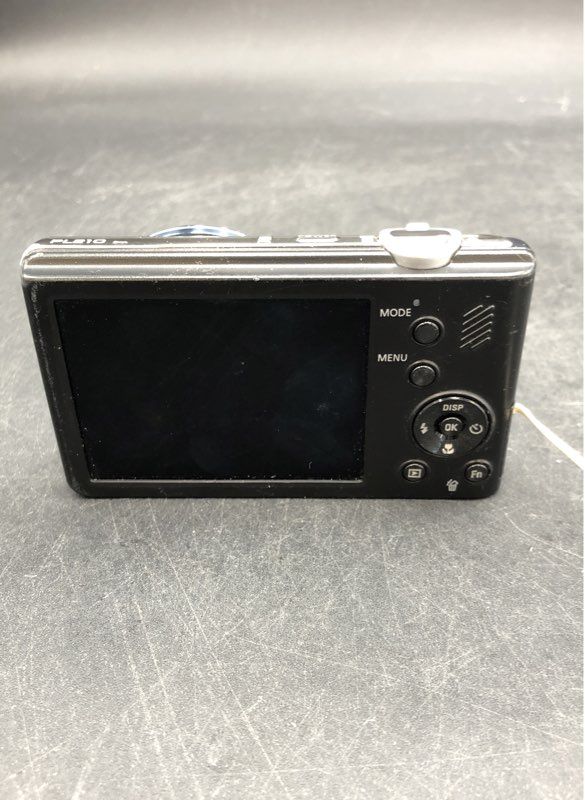 Samsung PL210 Compact Digital Camera