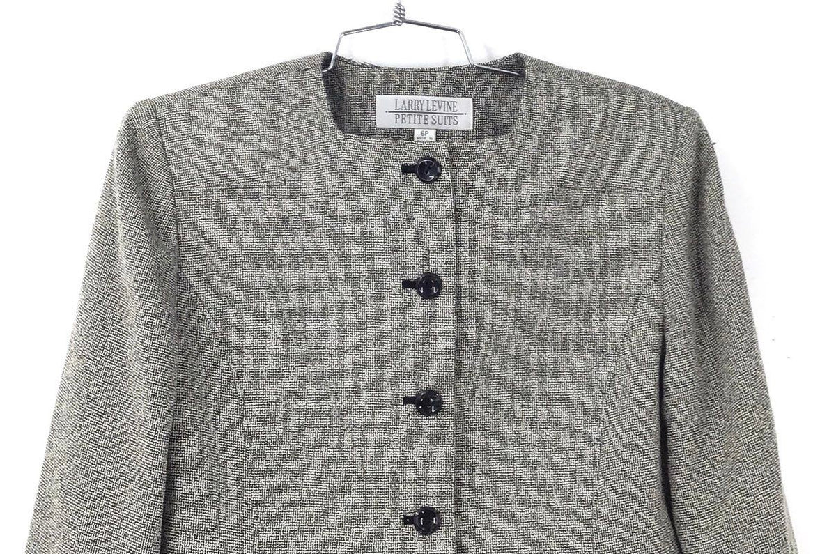 NWT Larry Levine Women's Black White Blazer - Size 6P