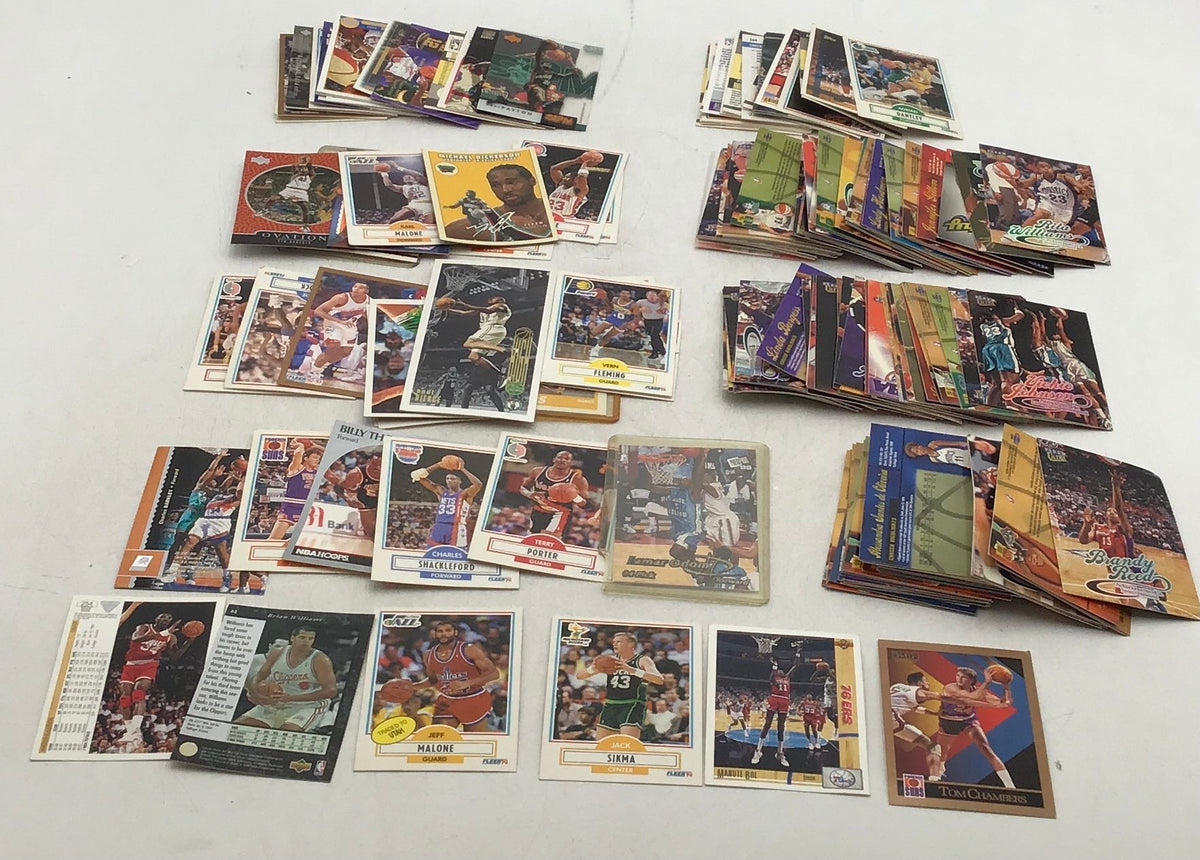 6.2 LB Lot of Basketball NBA Cards. Medium Box, Unsorted