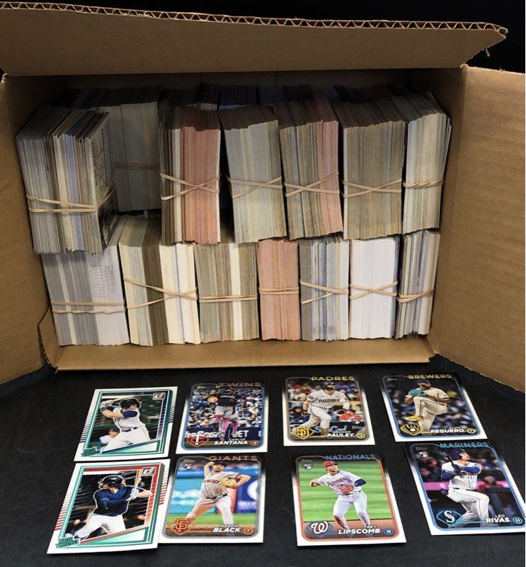 11.8 Lbs. Lot Of Topps Baseball MLB Cards. Medium Box, Unsorted