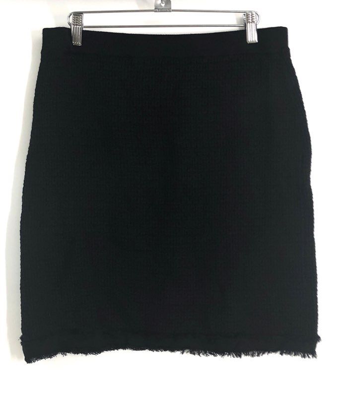 Adrianna Papell Women's Black Textured Knit Frayed Hem Button Skirt Sz M NWT