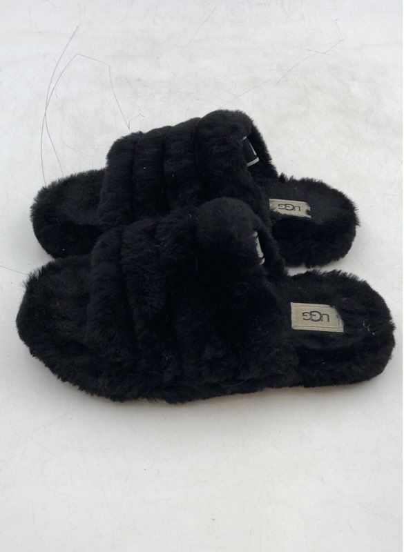 Ugg Women&#39;s Fluff Yeah Black Slide Slipper - Size 4