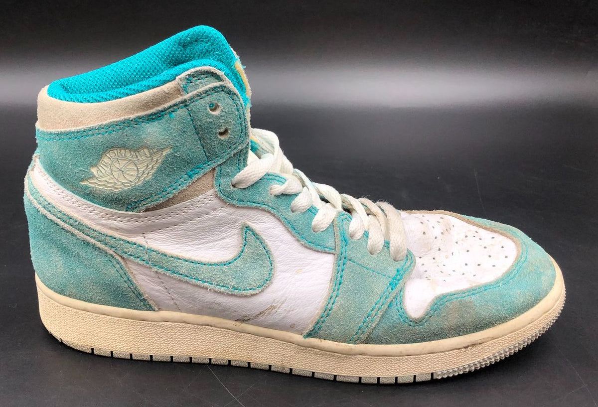 Nike Jordan 1 Retro High OG GS 'Turbo Green' White/Teal Sneakers - Sz 6Y (+COA)