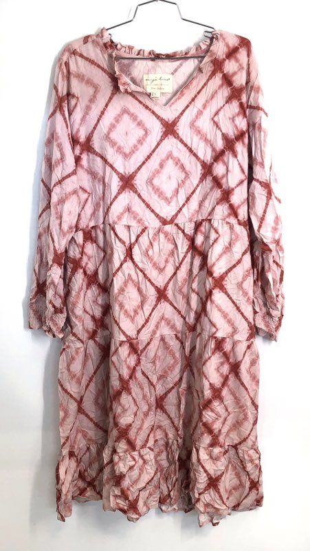 Evy's Tree Women's The Quinn Tiered Dress Red White Tie Dye Diamond Sz L