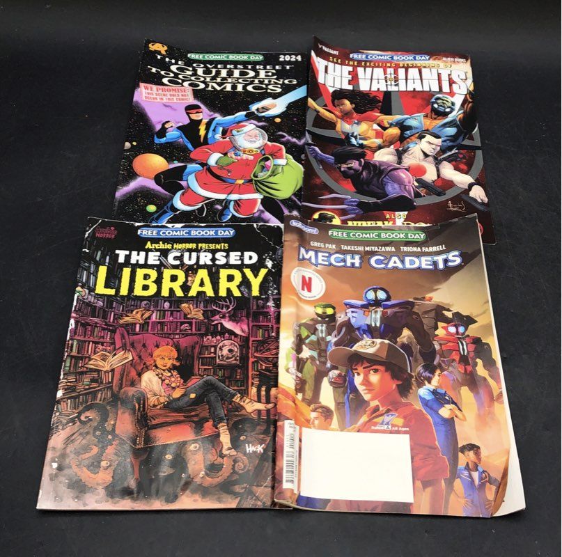 Comic Book Lot Marvel DC Mixed Publishers 1970s-2024 Superhero 25 Comics