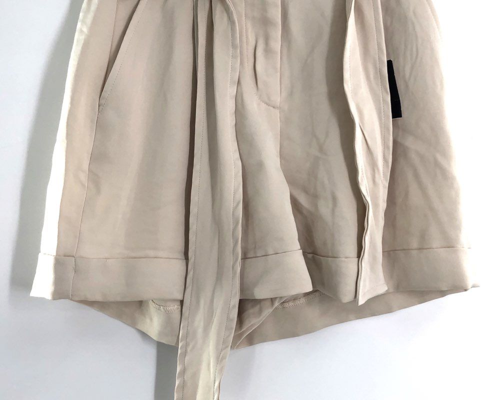 Express Women's Beige Super High Rise Shortie Tie Belt Cuffed Shorts Sz 00 NWT