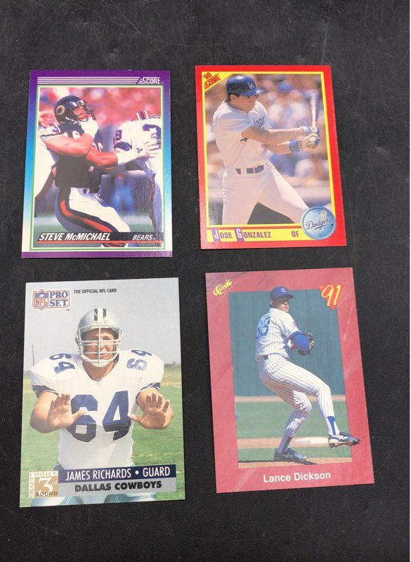 12:8.0lbs. Lot Of Mixed Sports Baseball, Football Cards. Medium Box, Unsorted