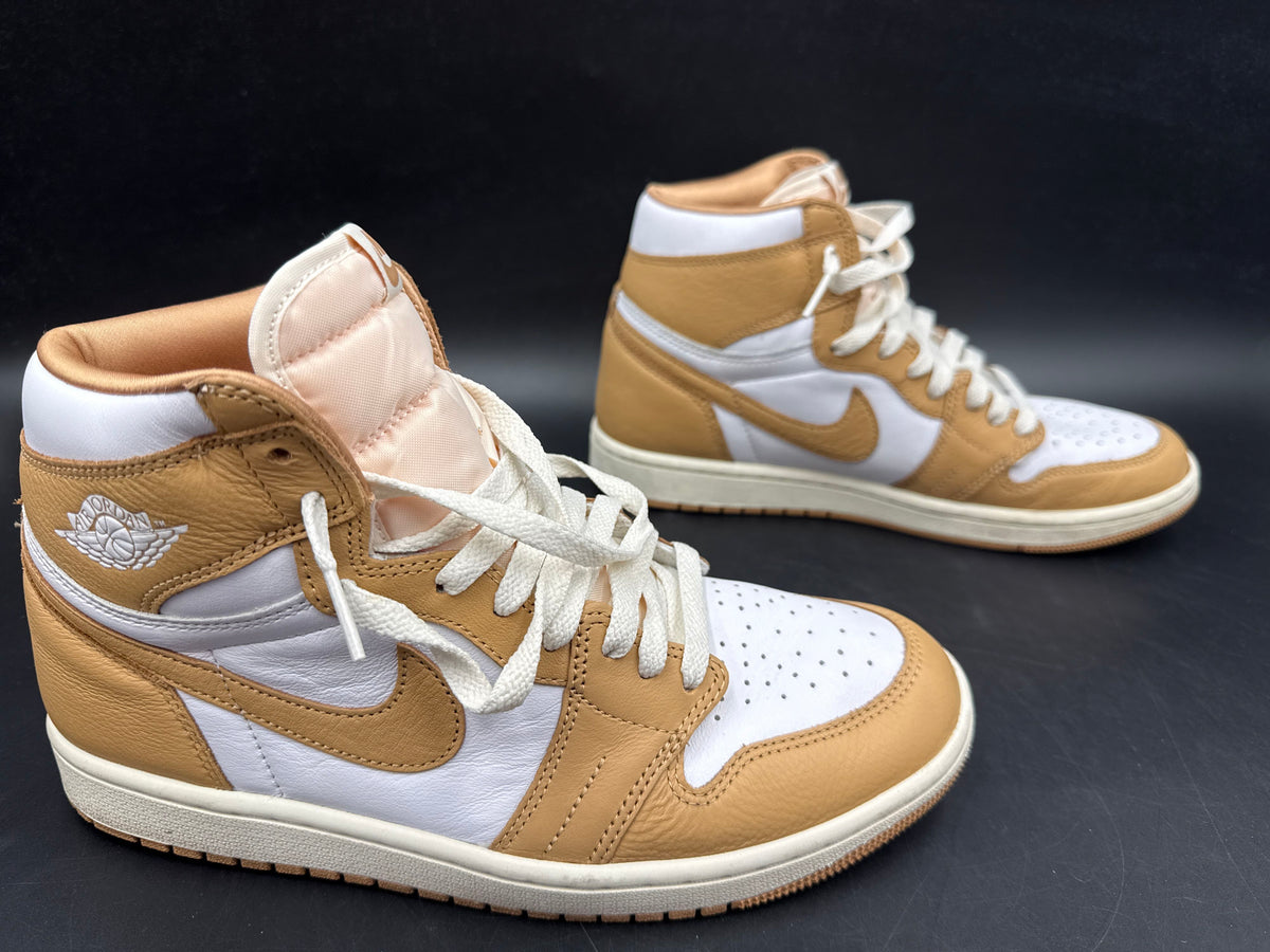 Nike Air Jordan 1 Retro High OG Praline Women's Sneakers Size 9.5 COA