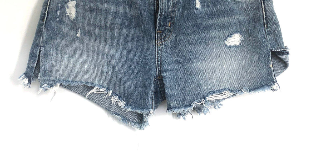 Gap Women's Authentic Best Girlfriend Blue Distressed Denim Shorts Frayed Sz 25