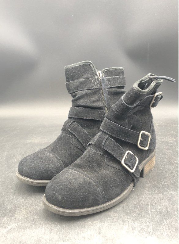 Ugg Women's Endel Black Biker Boots - Size 8