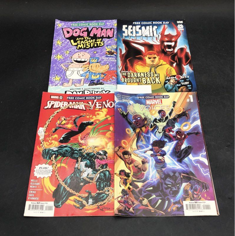 Comic Book Lot Marvel DC Mixed Publishers 1970s-2024 Superhero 25 Comics