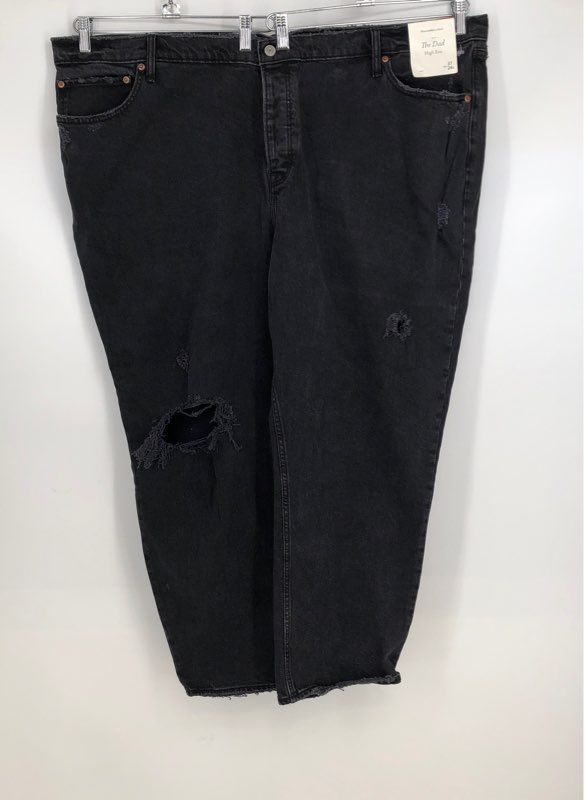 NWT Abercrombie &amp; Fitch Women&#39;s Black Straight Jeans - Sz 37 S