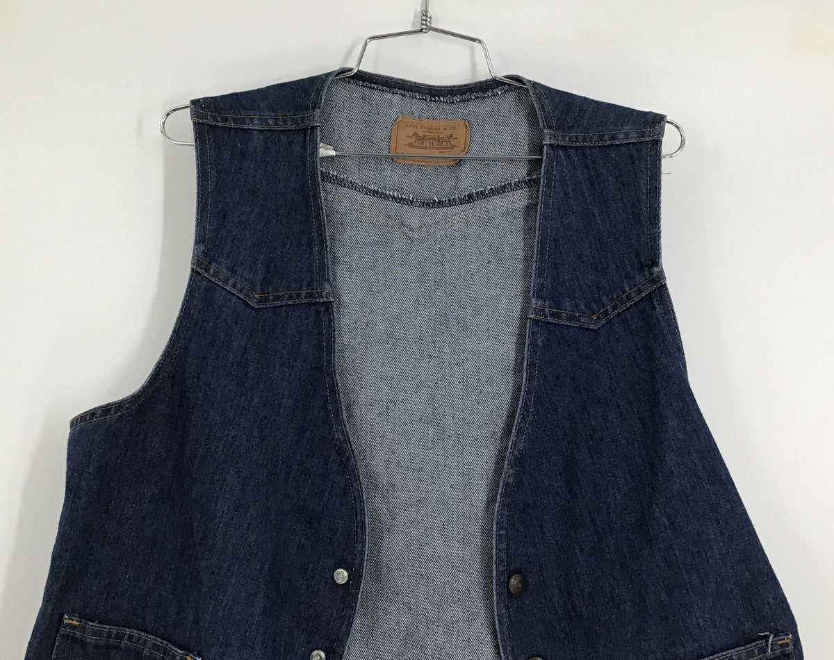 Levi’s Men&#39;s Blue Denim Casual Biker Vest - Size Large