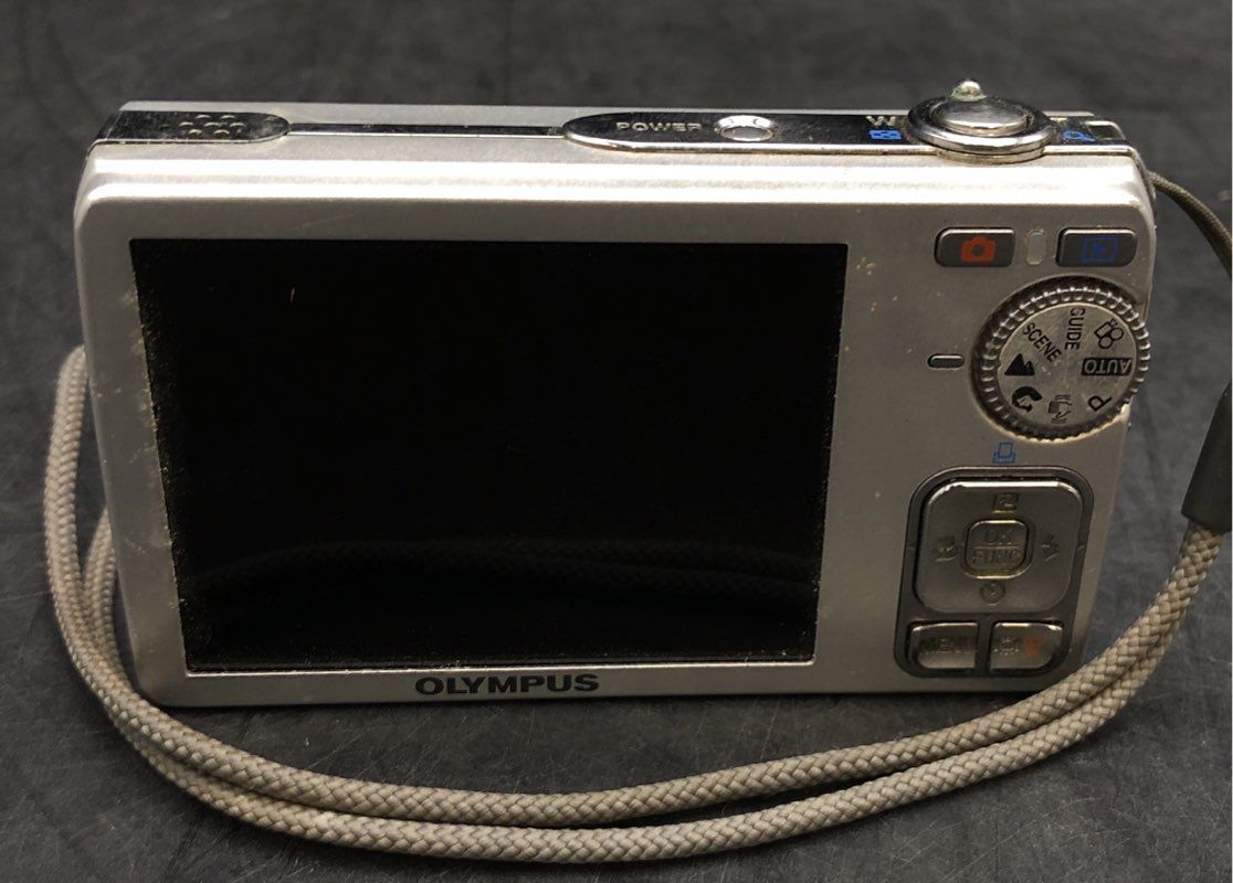 Olympus FE-350 Wide 8.0MP Compact Digital Camera