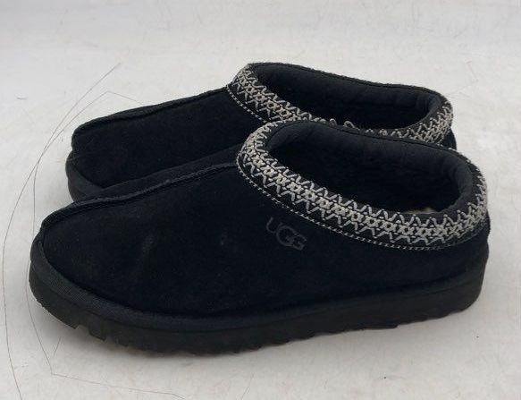 UGG Men&#39;s Black Slip-On Slippers - Size 5