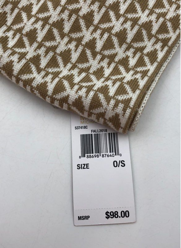 NWT Michael Kors Women&#39;s Beige White Beanie Hat, Scarf &amp; Gloves Set Of 3 One Sz