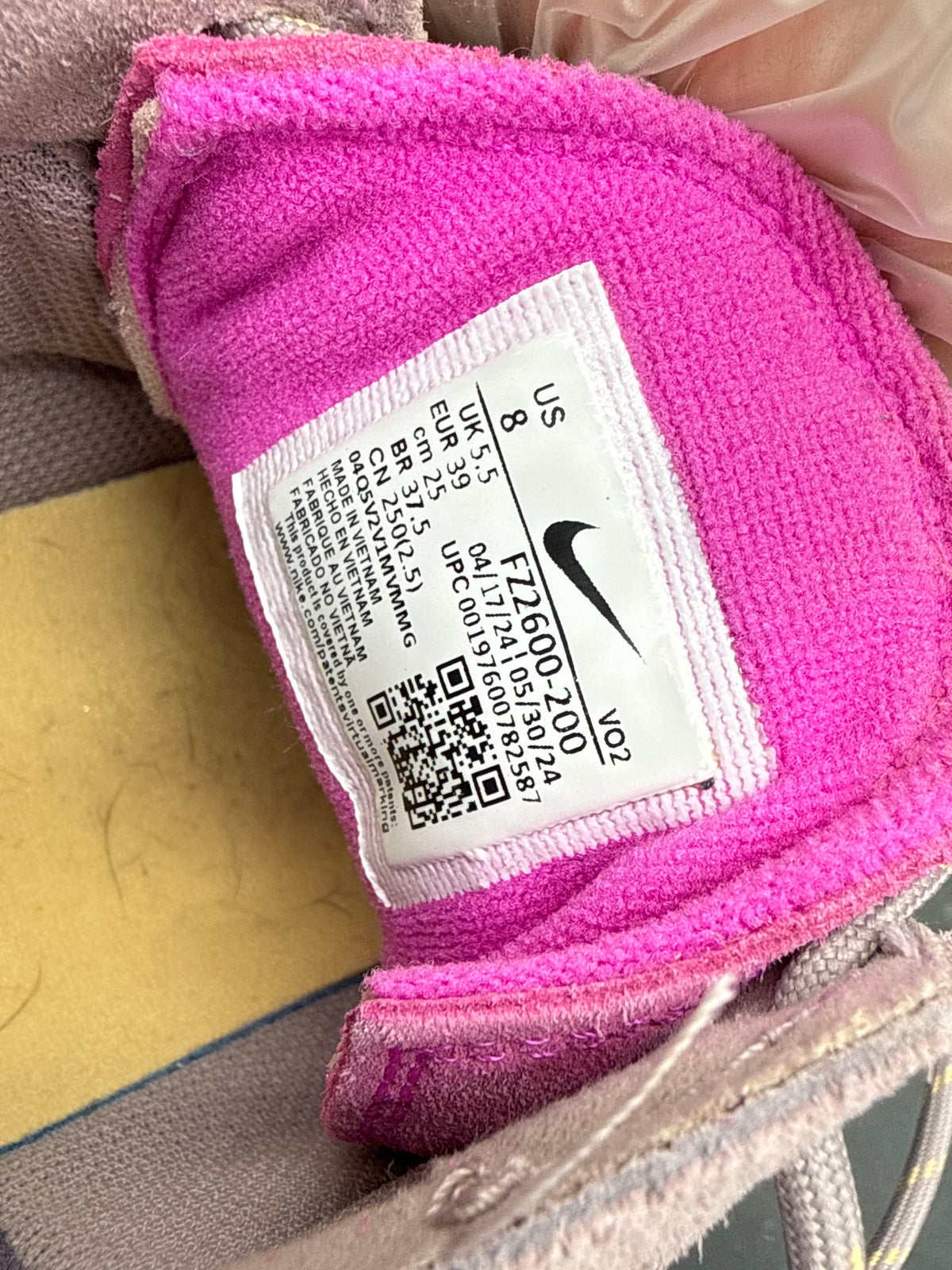 Nike Air Force 1 Wild Light Violet Sneakers COA Women's Size 8