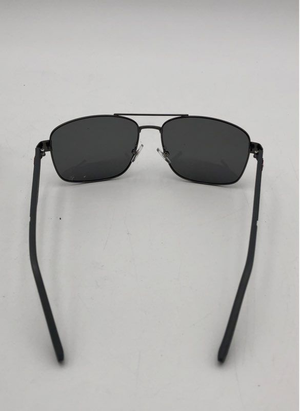 Pugs Men's Style #M6 Polarized Aviator Sunglasses Black