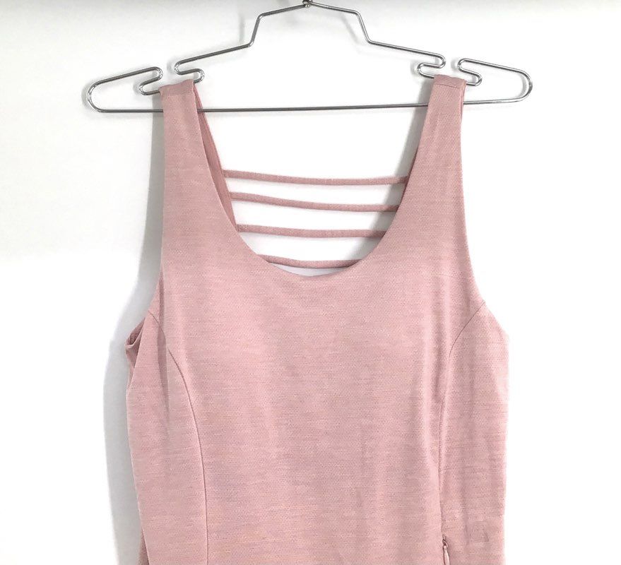 Avalanche Outdoor Supply Women's Pink Strappy Back Performance Mini Dress Sz S