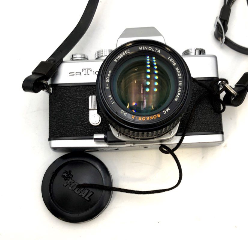 Vintage Minolta SRT 101 35mm SLR Camera with 50mm 1.4 & Focal 28mm Lenses