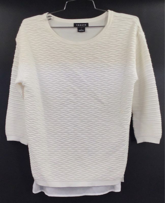 Trouve Women's White Textured Chevron Layered Hem Sweater Top Size S