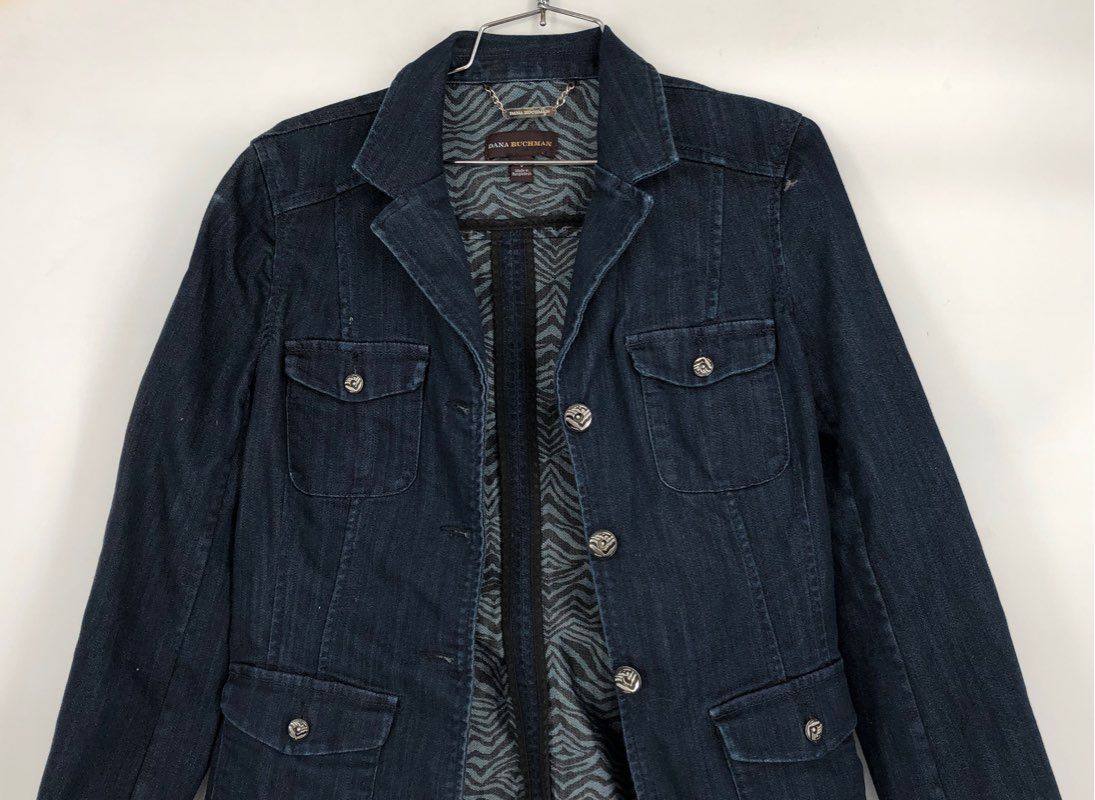 Dana Buchman Women&#39;s Blue Denim Trucker Jacket - Size 8