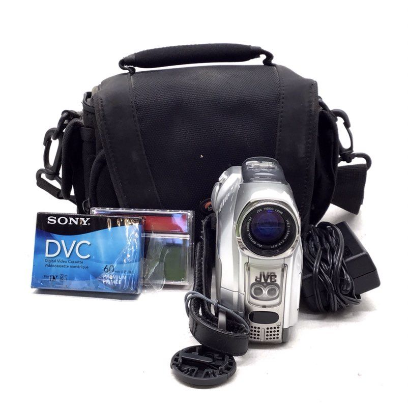 JVC 25X Optical Zoom Digital Video Camera With Case & Accessories