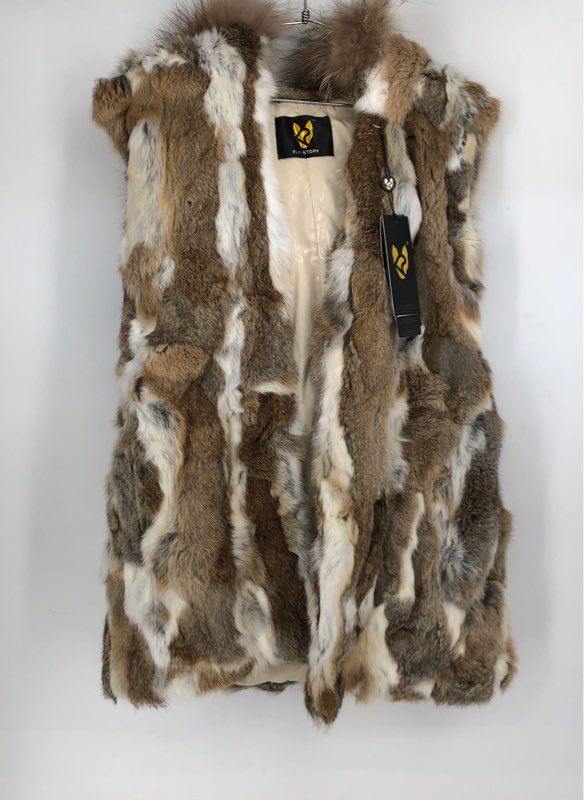 NWT Fur Story Women&#39;s Brown White Fur Hooded Vest - Size 8