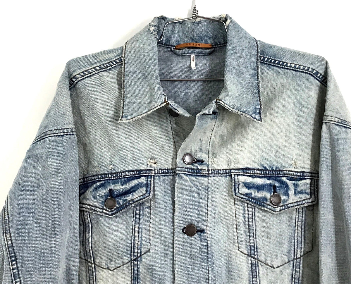 Free People Women&#39;s Blue Denim Trucker Jacket - Size XS/S