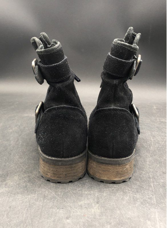 Ugg Women's Endel Black Biker Boots - Size 8