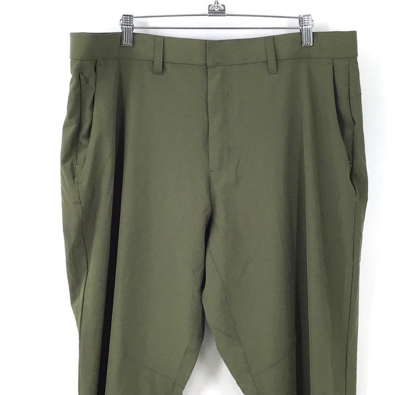Fabletics Men's The Only Pant Olive Green Stretch Chinos Pants Size 35x30 NWT