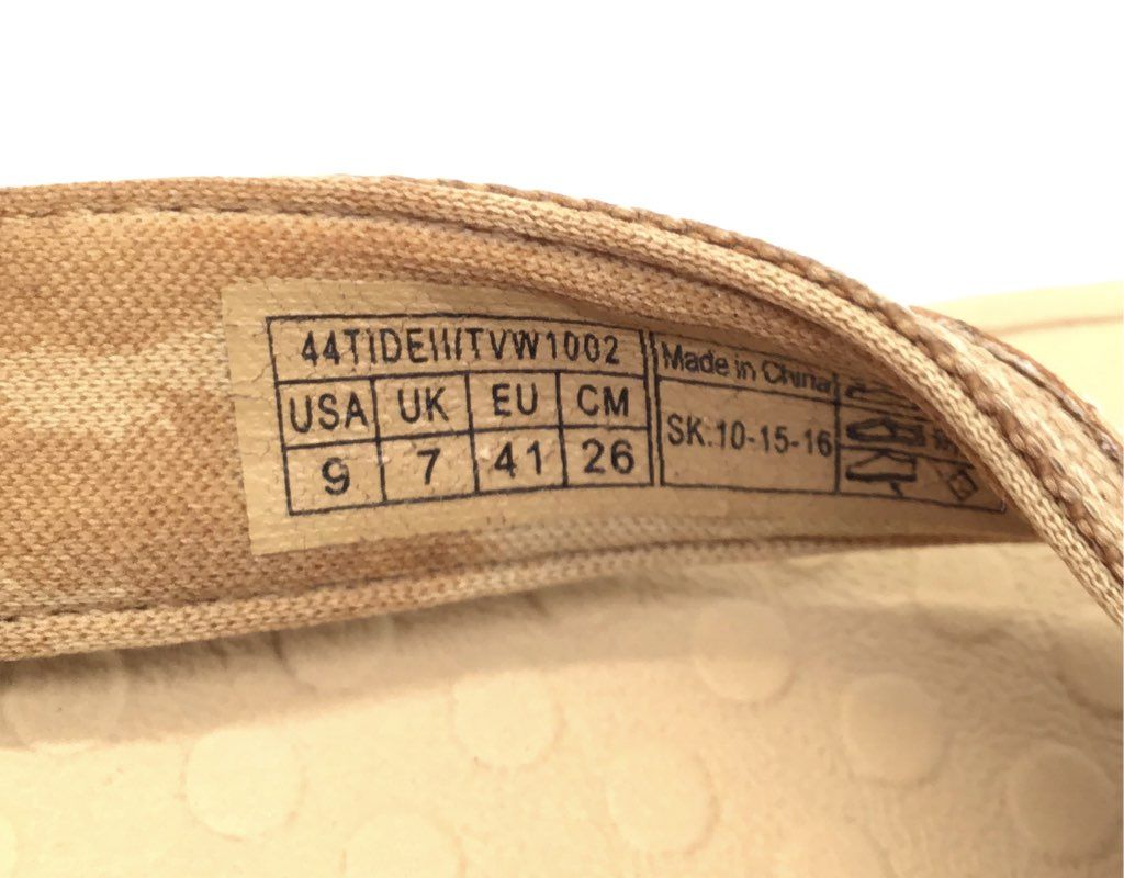 Vionic Women's Brown Flip Flop Sandals - Size 9