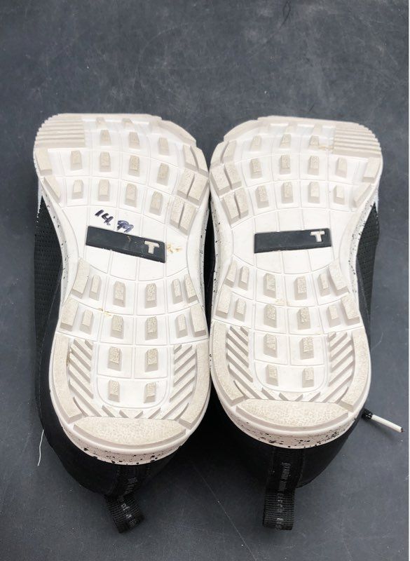 True Linkswear Men's Black White Athletic Shoes - Size 10.5